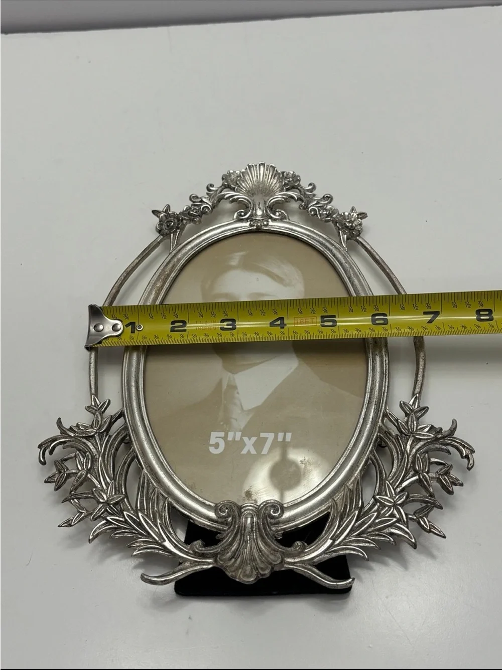 Vintage Oval Silver plate Ornate Picture Frame